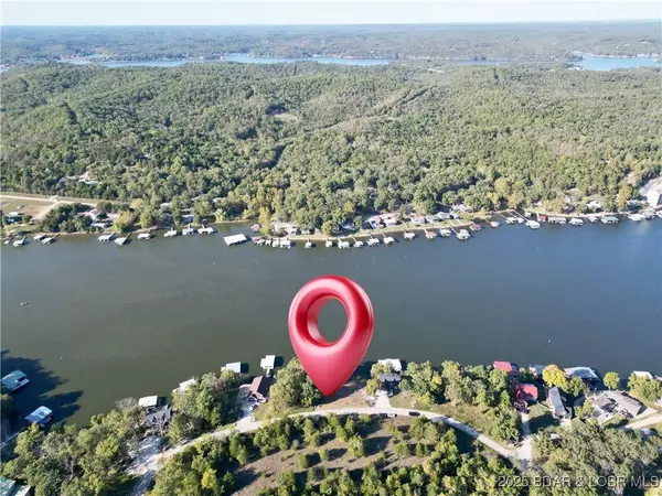 22 Jumping Bass Cove RD, Roach, MO 65787