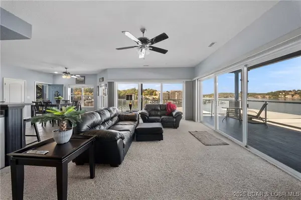 183 Upper Monarch Cove DR #2A, Lake Ozark, MO 65049