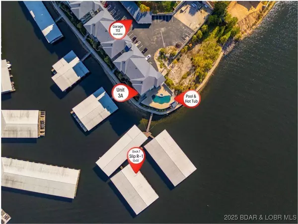 183 Upper Monarch Cove DR #3A, Lake Ozark, MO 65049