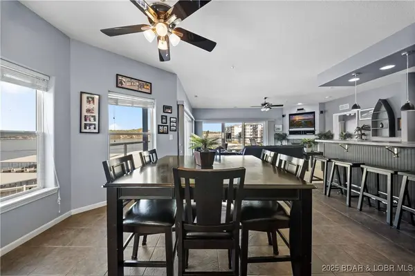 183 Upper Monarch Cove DR #2A, Lake Ozark, MO 65049