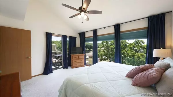 2500 Bay Point LN #543, Osage Beach, MO 65065