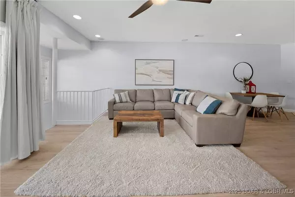 68 Lighthouse RD #312, Lake Ozark, MO 65049