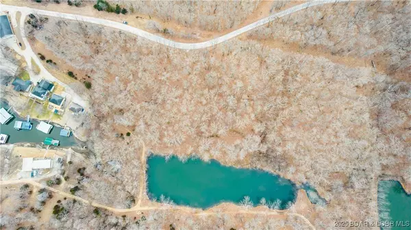 TBA Oak Point DR, Gravois Mills, MO 65037