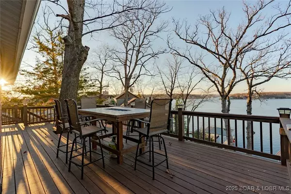 4668 Lakehurst CIR, Osage Beach, MO 65065