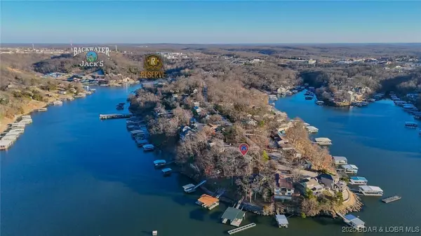 4668 Lakehurst CIR, Osage Beach, MO 65065