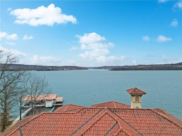 32 Quiet Waters LN, Sunrise Beach, MO 65079