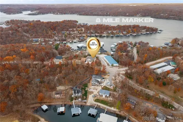 422 Outer DR, Lake Ozark, MO 65049