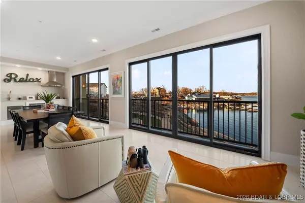 1184 Jeffries RD #310, Osage Beach, MO 65065