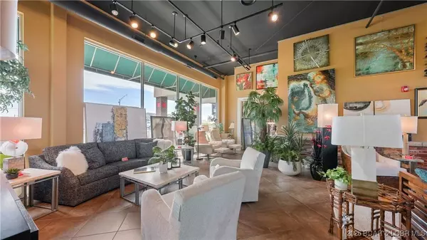 2265 Bagnell Dam BLVD, Lake Ozark, MO 65049