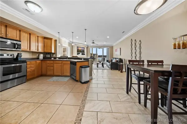 1215 Lands End Pkwy #643, Osage Beach, MO 65065