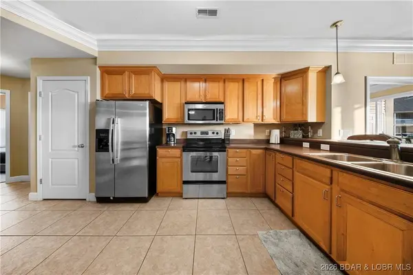 1215 Lands End Pkwy #643, Osage Beach, MO 65065