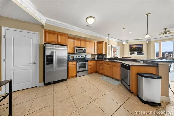 1215 Lands End Pkwy #643, Osage Beach, MO 65065