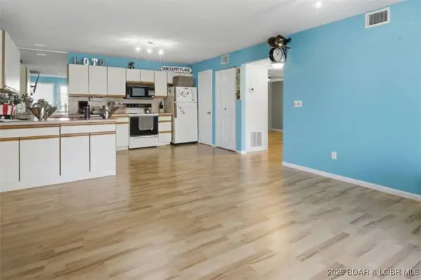 150 Southwood Shores DR #43-2D, Lake Ozark, MO 65049