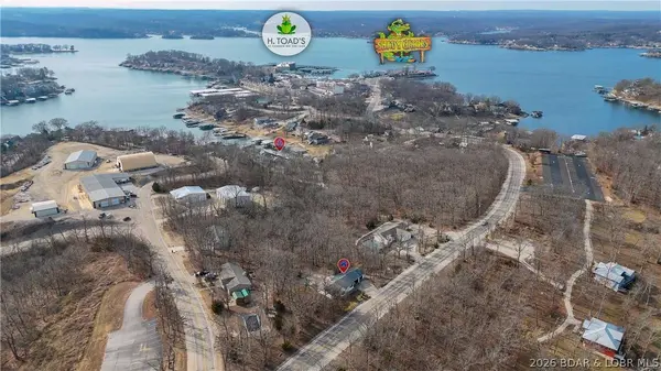 1670 Bittersweet RD, Lake Ozark, MO 65049