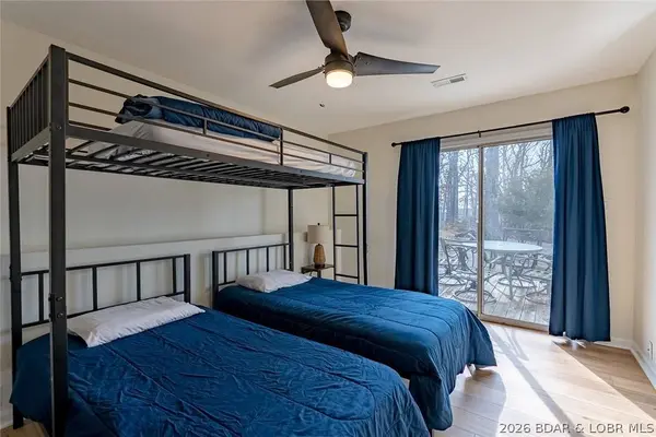 1670 Bittersweet RD, Lake Ozark, MO 65049