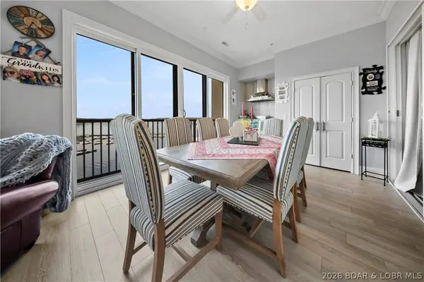 1184 Jeffries RD #512, Osage Beach, MO 65065