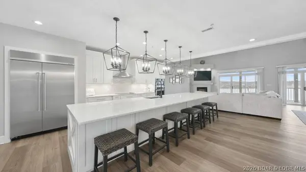 5450 Christopher DR #243, Osage Beach, MO 65065