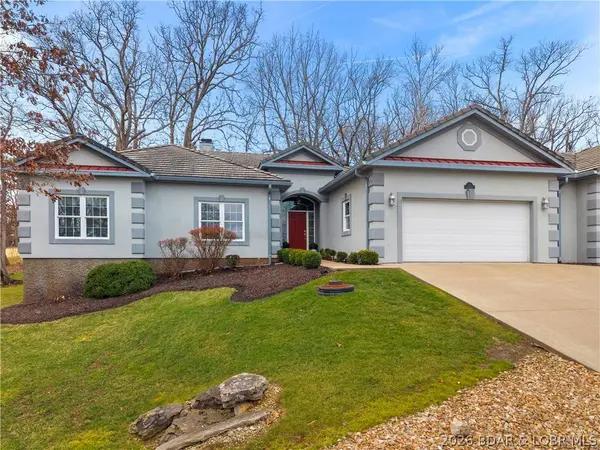 13 Avilia DR, Sunrise Beach, MO 65079