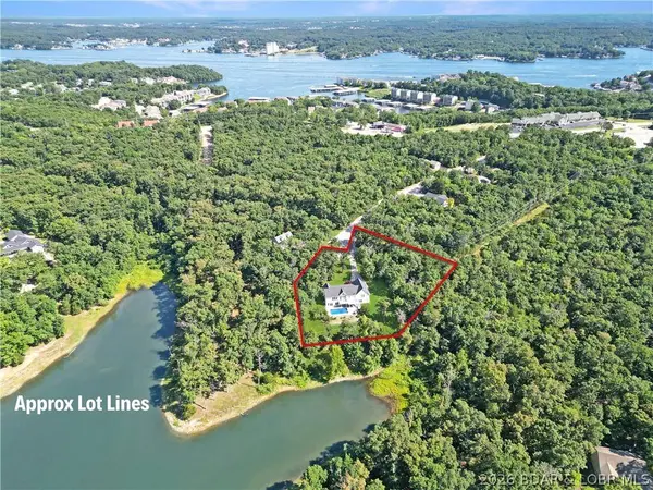 201 Helinda LN, Lake Ozark, MO 65049