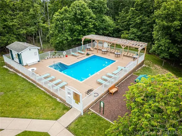 535 Grand Point BLVD, Sunrise Beach, MO 65079