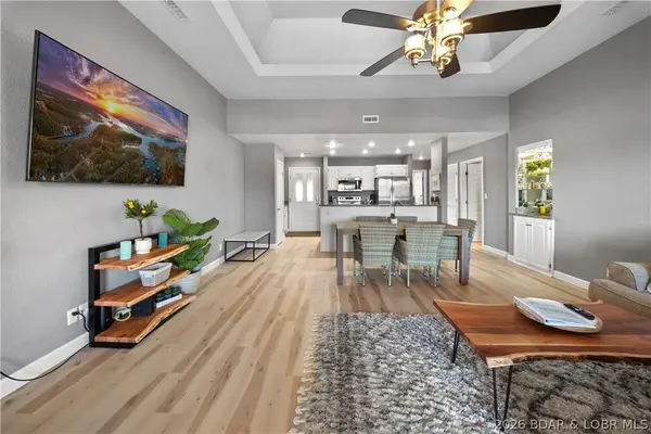 46 Aqua Fin DR #4A, Lake Ozark, MO 65049