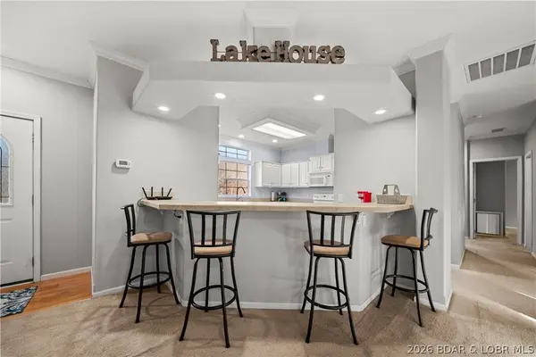 26621 Lake Front LN, Rocky Mount, MO 65072