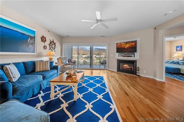 116 Port Royale DR #3D, Sunrise Beach, MO 65079