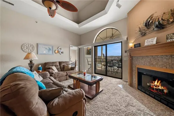 86 Aqua Finn DR #4A, Lake Ozark, MO 65049