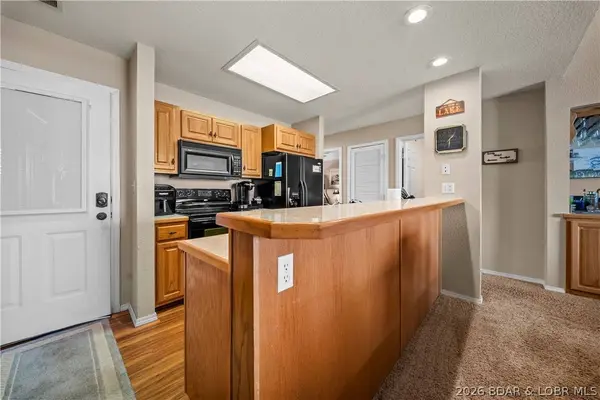 86 Aqua Finn DR #4A, Lake Ozark, MO 65049
