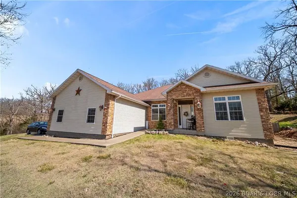 47 Mockingbird RD, Lake Ozark, MO 65049