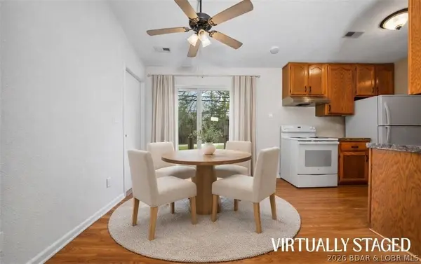 46 Cottage CT, Camdenton, MO 65020