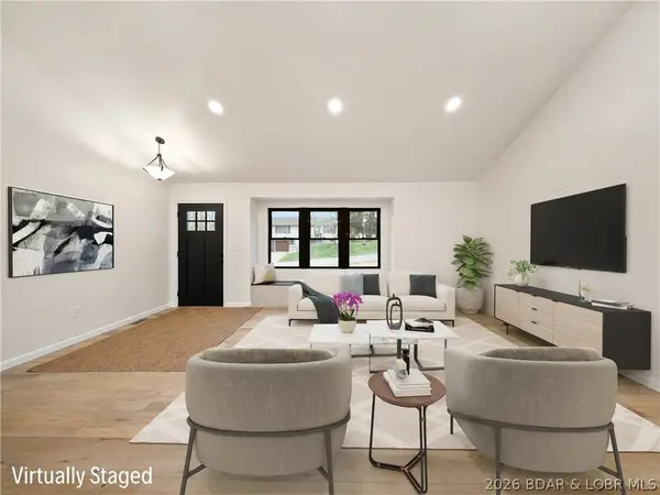 1060 Park LN, Osage Beach, MO 65065