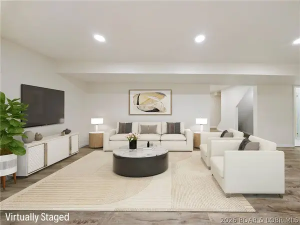 1060 Park LN, Osage Beach, MO 65065