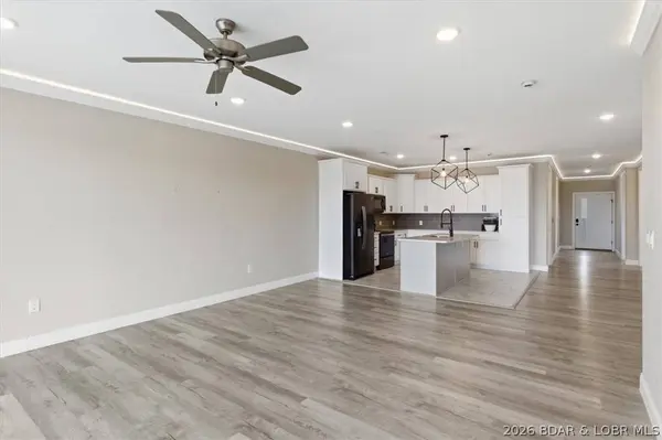 1065 Topsider LN #206, Osage Beach, MO 65065