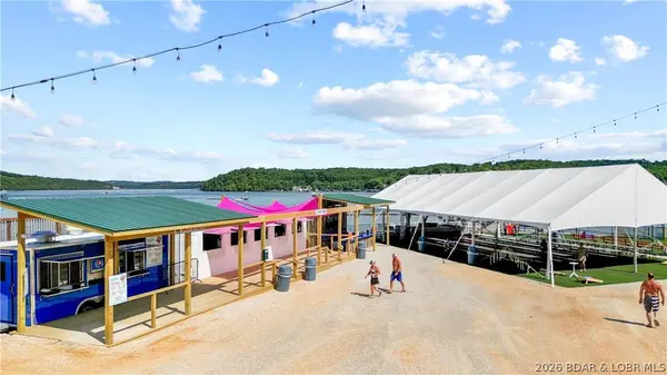 199 Wharf PL, Camdenton, MO 65020