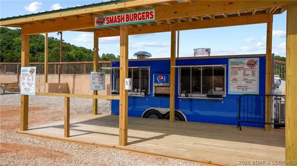 199 Wharf PL, Camdenton, MO 65020