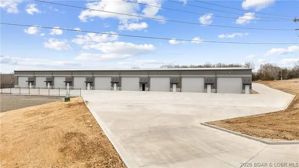 255 Shawnee Bend RD #140, Sunrise Beach, MO 65079