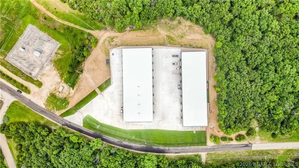 255 Shawnee Bend RD #170, Sunrise Beach, MO 65079