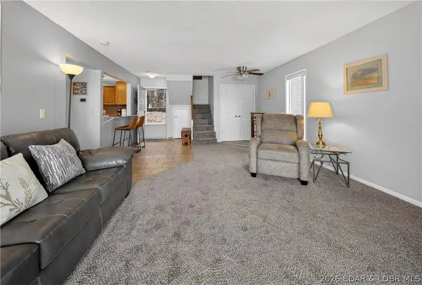 5112 Osage Beach Pkwy #111 & 112, Osage Beach, MO 65065