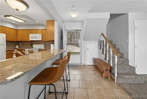 5112 Osage Beach Pkwy #111 & 112, Osage Beach, MO 65065