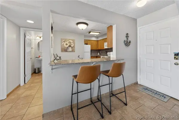 5112 Osage Beach Pkwy #111 & 112, Osage Beach, MO 65065