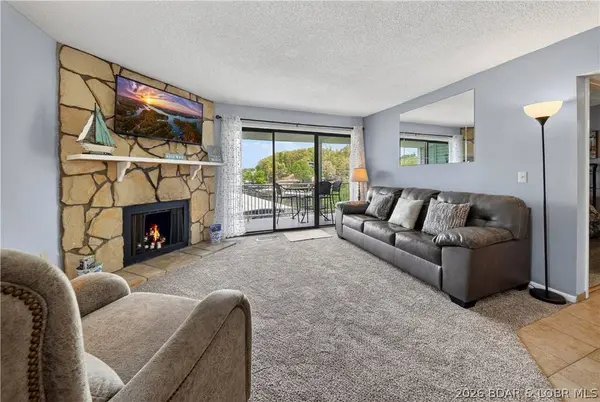 5112 Osage Beach Pkwy #111 & 112, Osage Beach, MO 65065