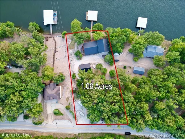 1117 Dogwood RD, Lake Ozark, MO 65049