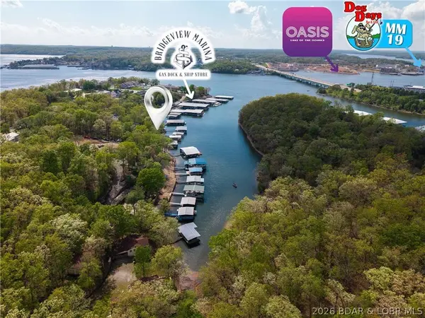 898 Old Toy LN, Osage Beach, MO 65065