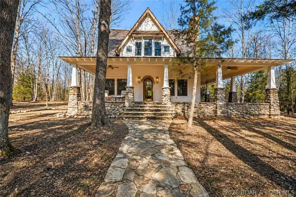 21255 Lark RD, Lebanon, MO 65536