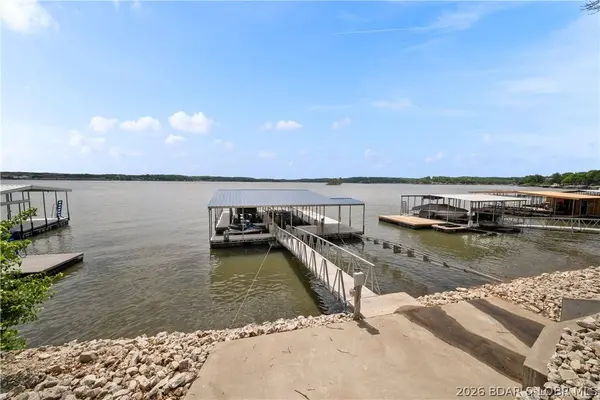 32341 Island View RD, Gravois Mills, MO 65037