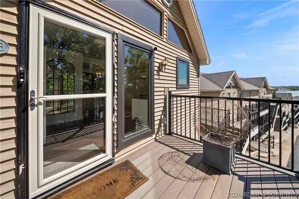166 Falls Point DR #2B, Lake Ozark, MO 65049