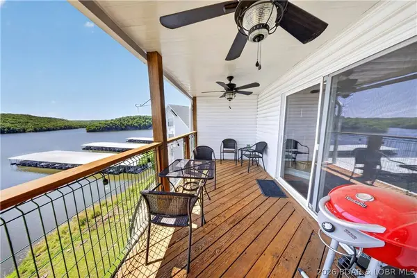 222 Park Place LN #3C, Kaiser, MO 65047