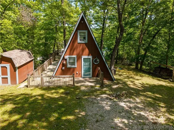 33 Cove RD, Rocky Mount, MO 65072