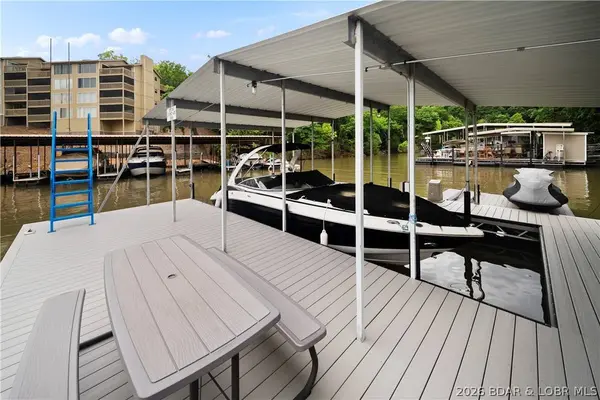 2247 Breezy Acres, Osage Beach, MO 65065